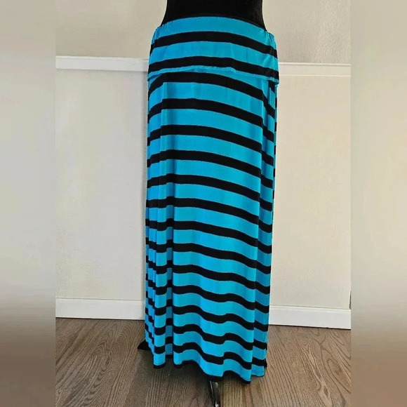 Blue and Black Striped Maxi Skirt - Picture 1 of 6